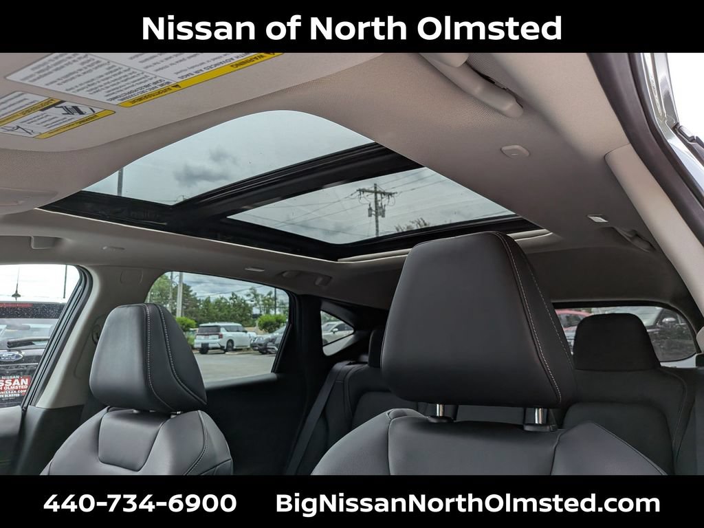 Certified 2025 Nissan Murano SL AWD/4WD image 23
