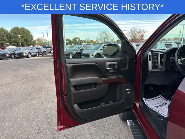 Used 2015 GMC Sierra 1500 SLT w/ SLT Crew Cab Value Package image 29