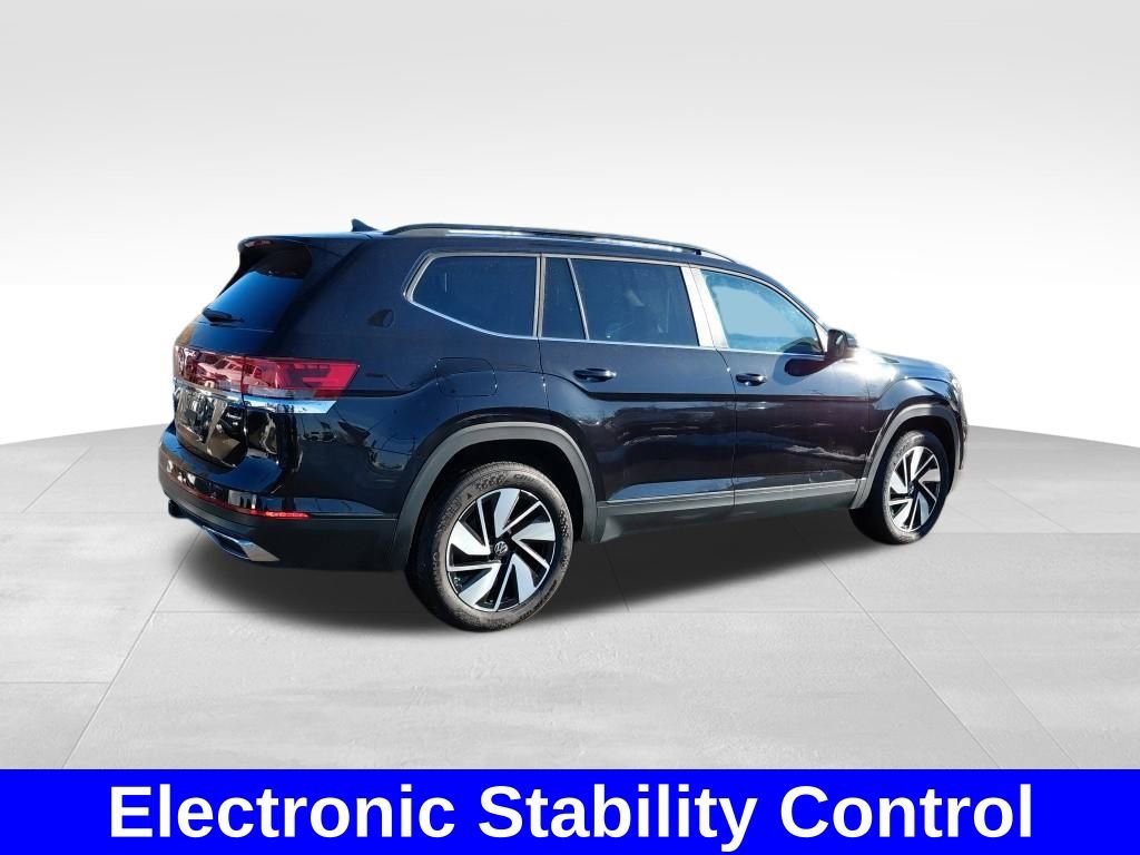 Used 2025 Volkswagen Atlas SE image 25