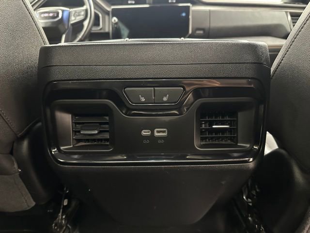 Used 2023 GMC Sierra 1500 AT4 image 15
