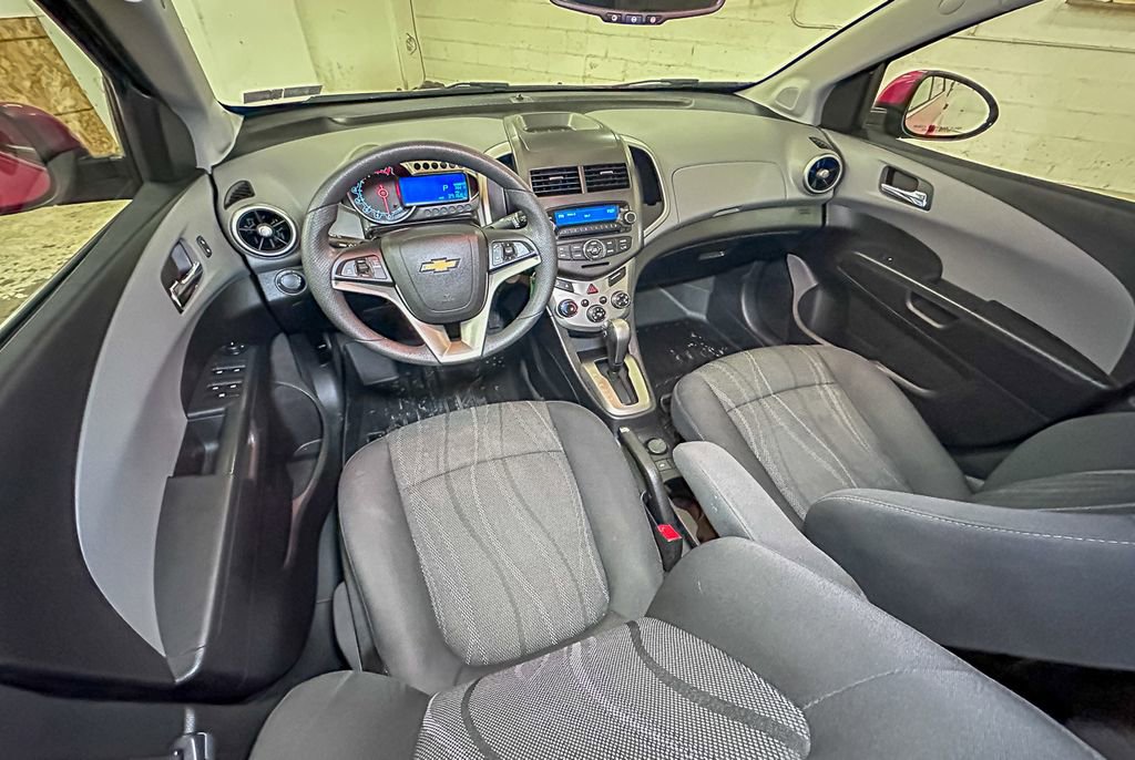 Used 2015 Chevrolet Sonic LT image 12
