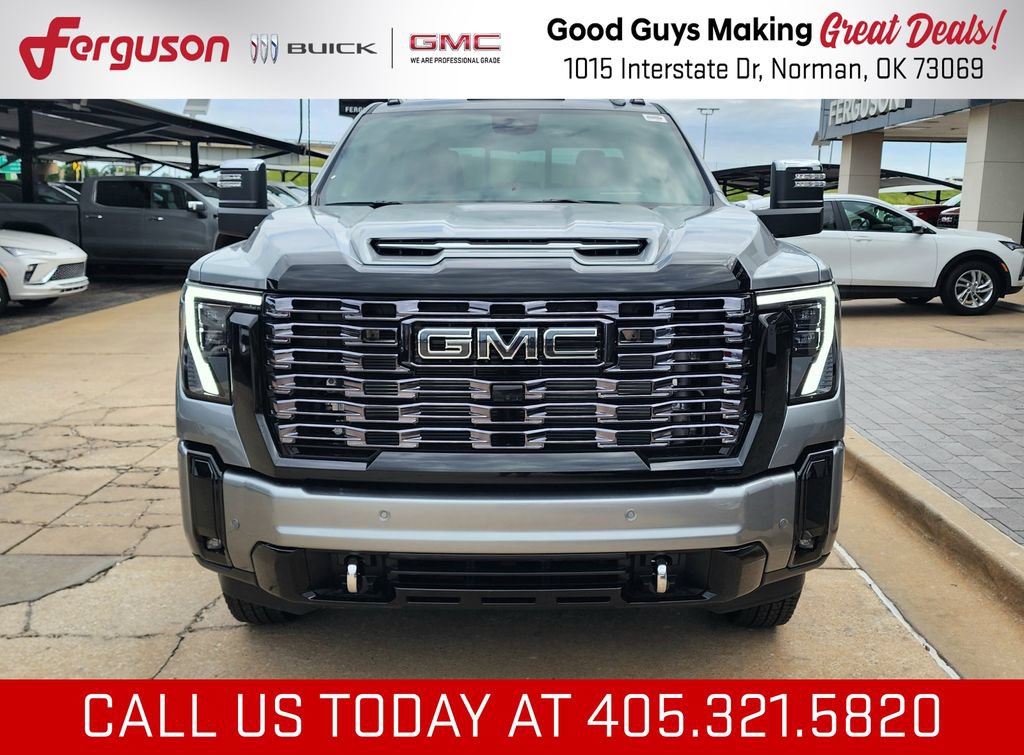 New 2026 GMC Sierra 3500 Denali Ultimate AWD/4WD image 8