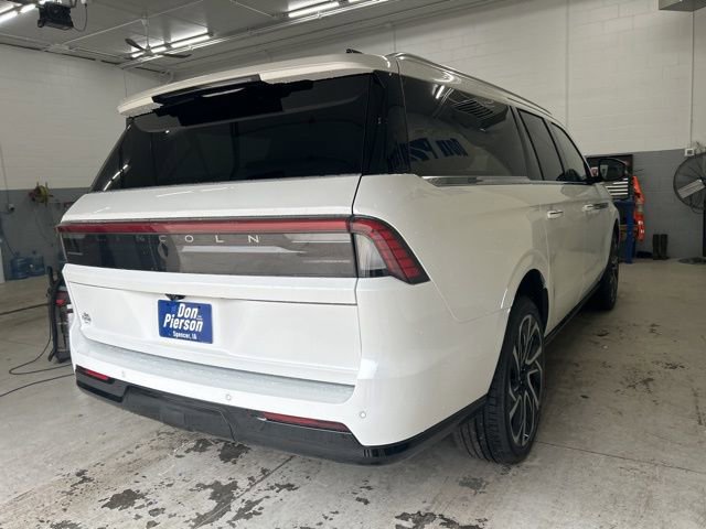 New 2026 Lincoln Navigator L Reserve image 4