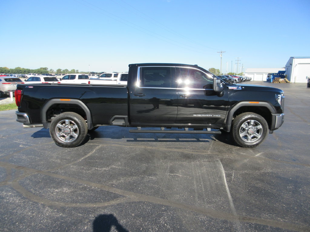 Certified 2025 GMC Sierra 3500 SLE w/ SLE Value Package AWD/4WD image 5