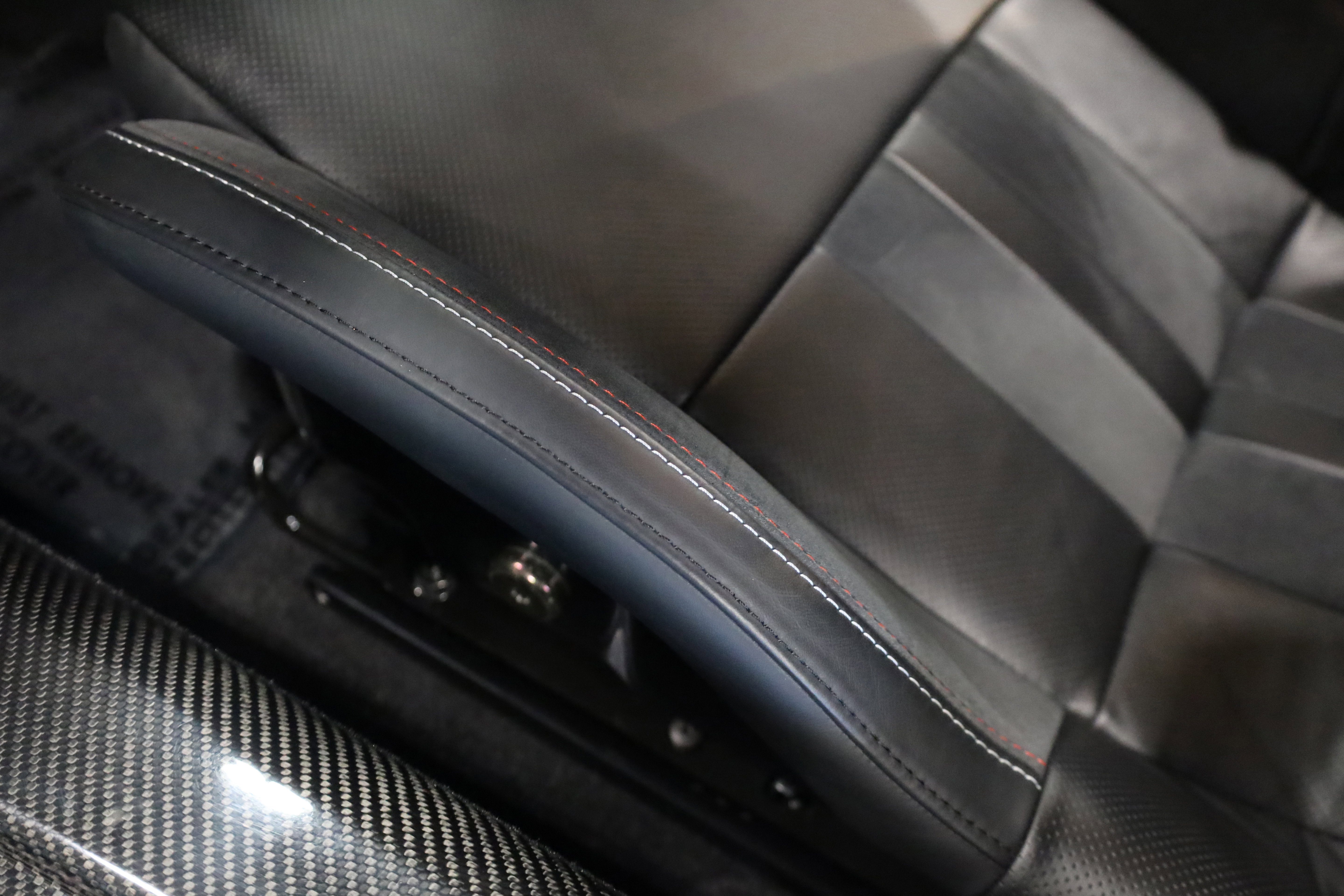 Used 2021 Lotus Evora image 18