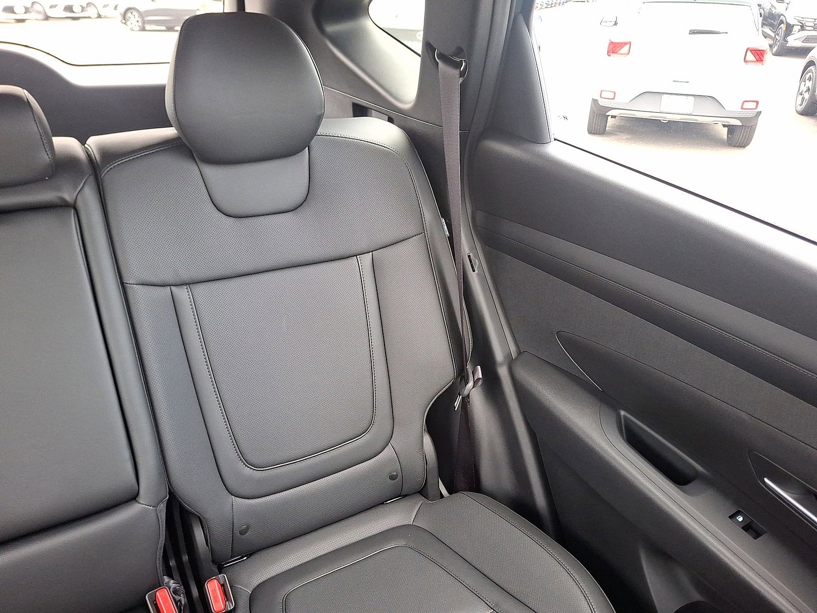 Certified 2025 Hyundai Tucson SEL image 14