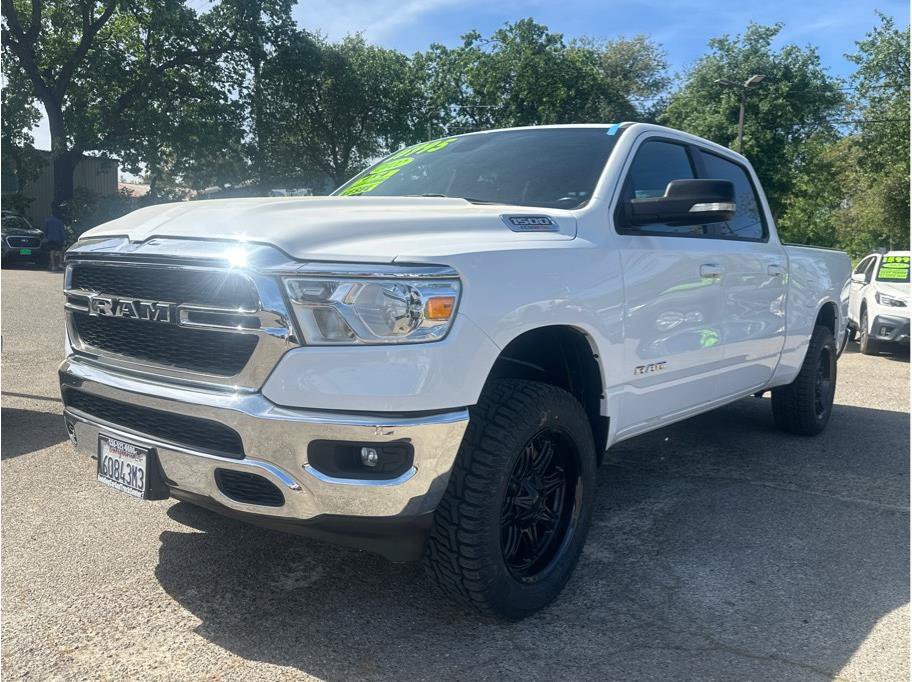 Used 2022 RAM 1500 Big Horn AWD/4WD image 3