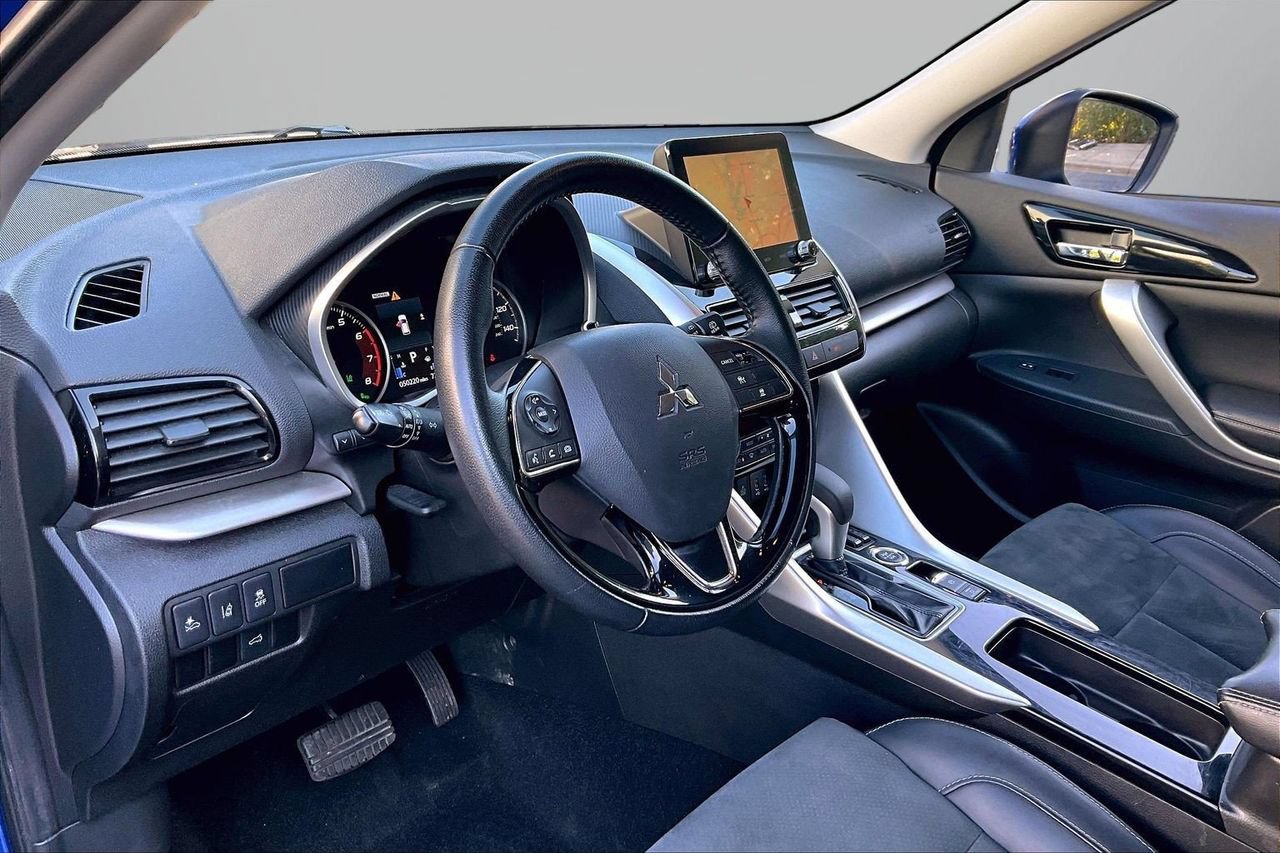 Used 2025 Mitsubishi Eclipse Cross SE AWD/4WD image 19