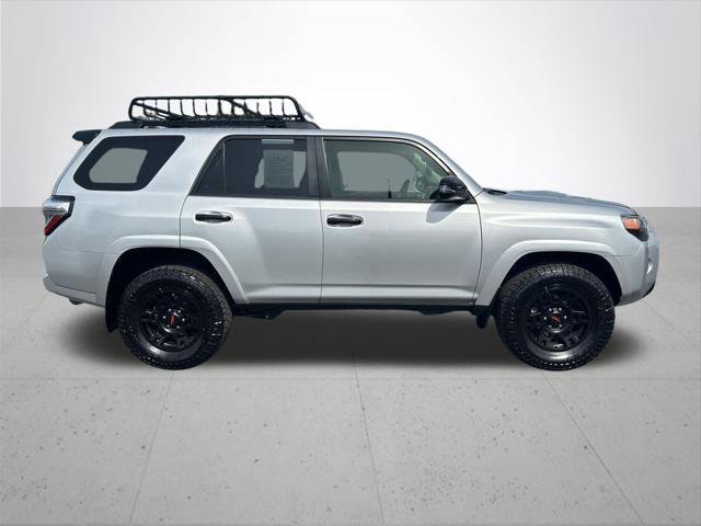 Certified 2021 Toyota 4Runner Venture w/ Moonroof Package AWD/4WD image 7