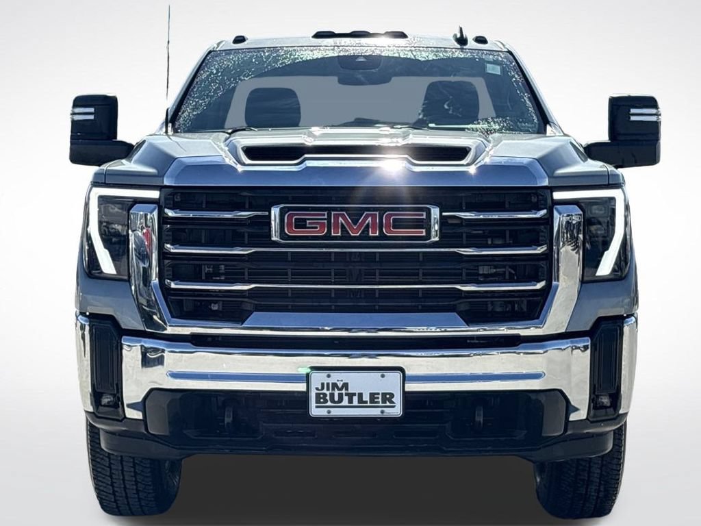 Used 2024 GMC Sierra 3500 SLE w/ SLE Convenience Package AWD/4WD image 11