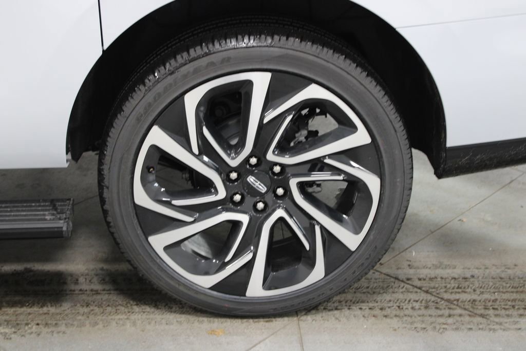 New 2026 Lincoln Navigator L Reserve image 20