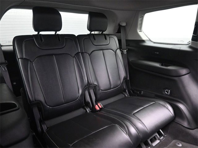 Used 2021 Jeep Grand Cherokee L Limited w/ Trailer Tow Group (B) image 16