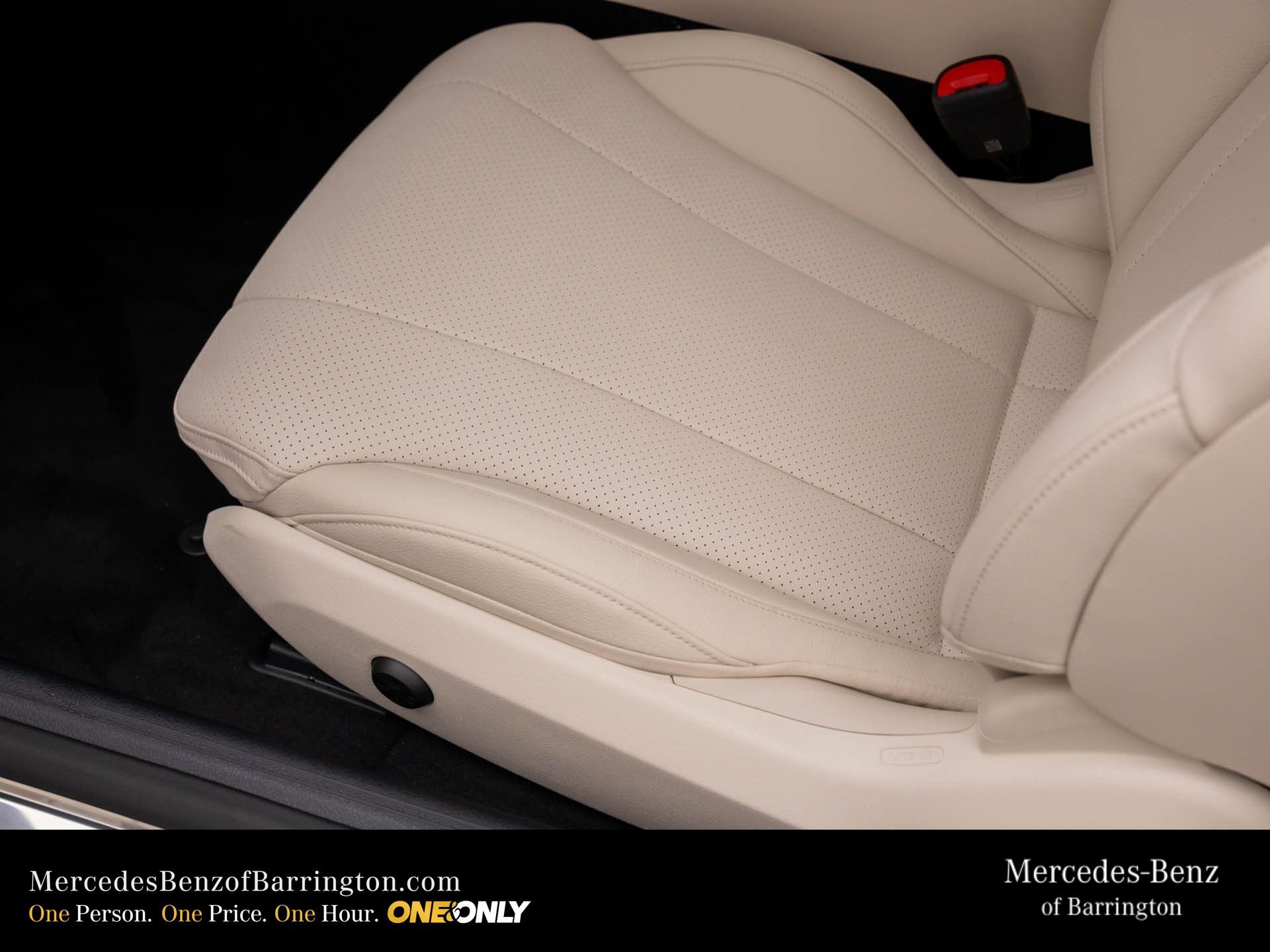 New 2026 Mercedes-Benz CLE 300 4MATIC Cabriolet image 20