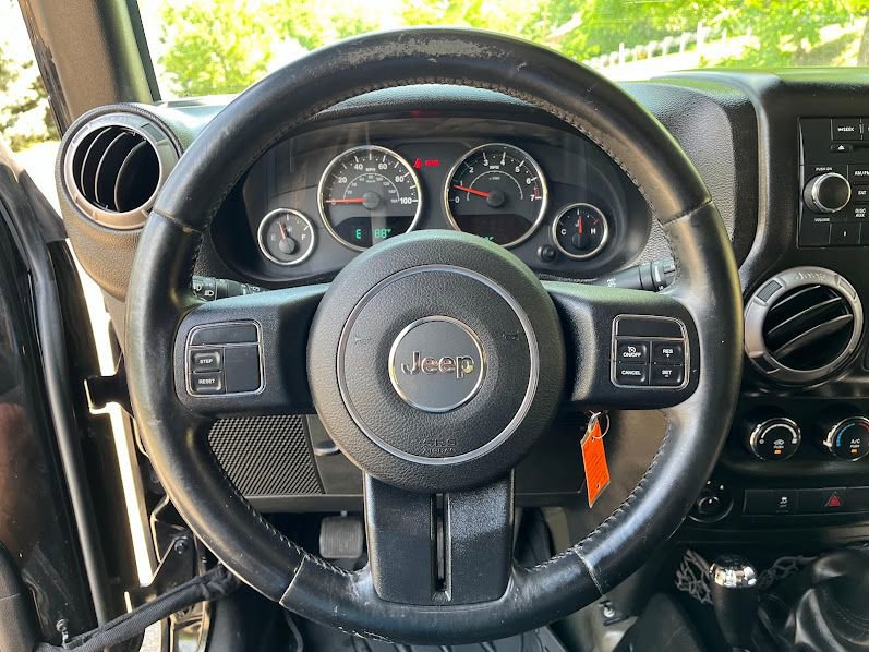 Used 2015 Jeep Wrangler Sport w/ Quick Order Package 23S AWD/4WD image 11