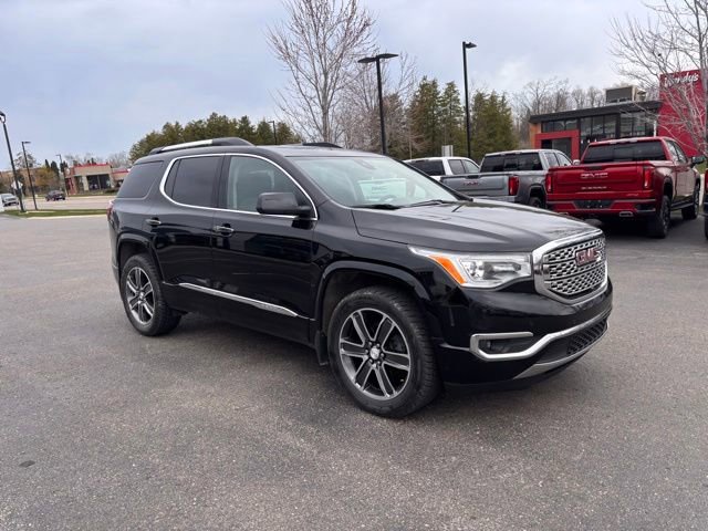 Used 2019 GMC Acadia Denali w/ Technology Package AWD/4WD image 4