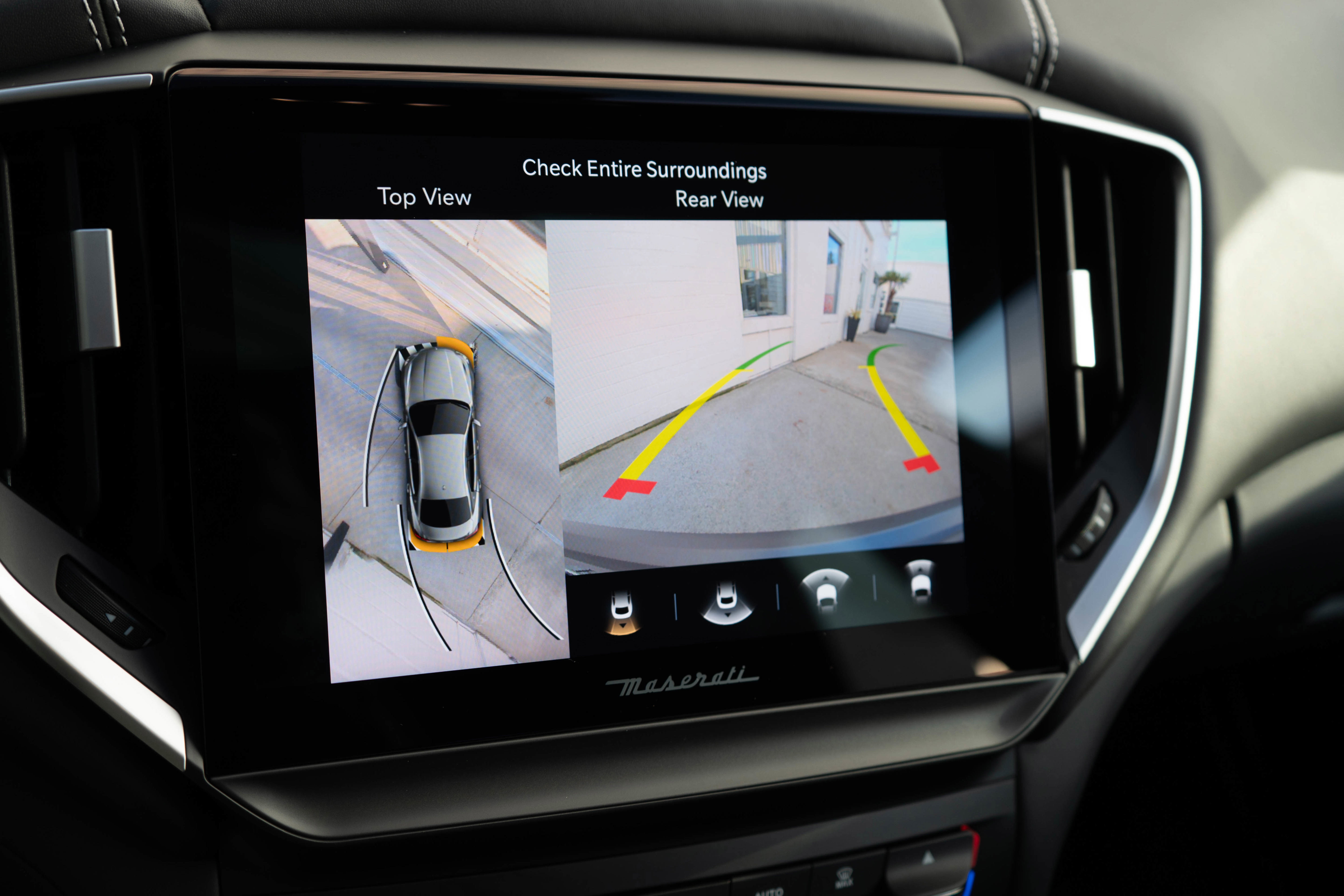 Used 2022 Maserati Ghibli Trofeo image 19