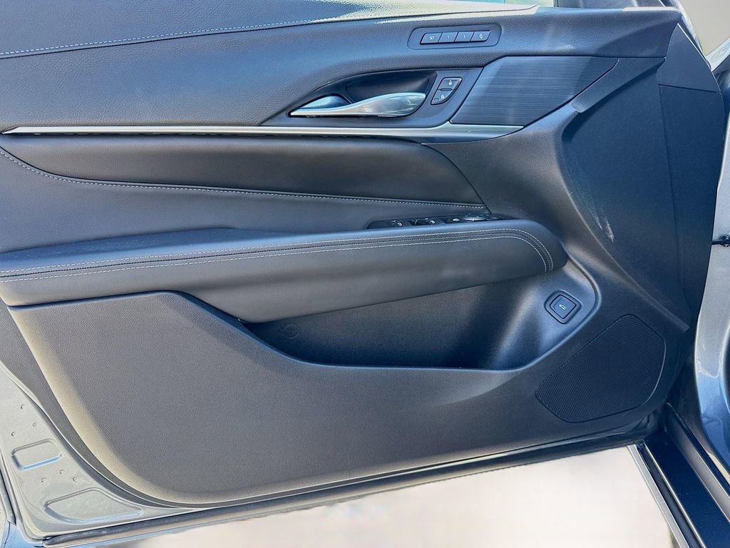 Used 2020 Cadillac CT4 Premium Luxury RWD image 21