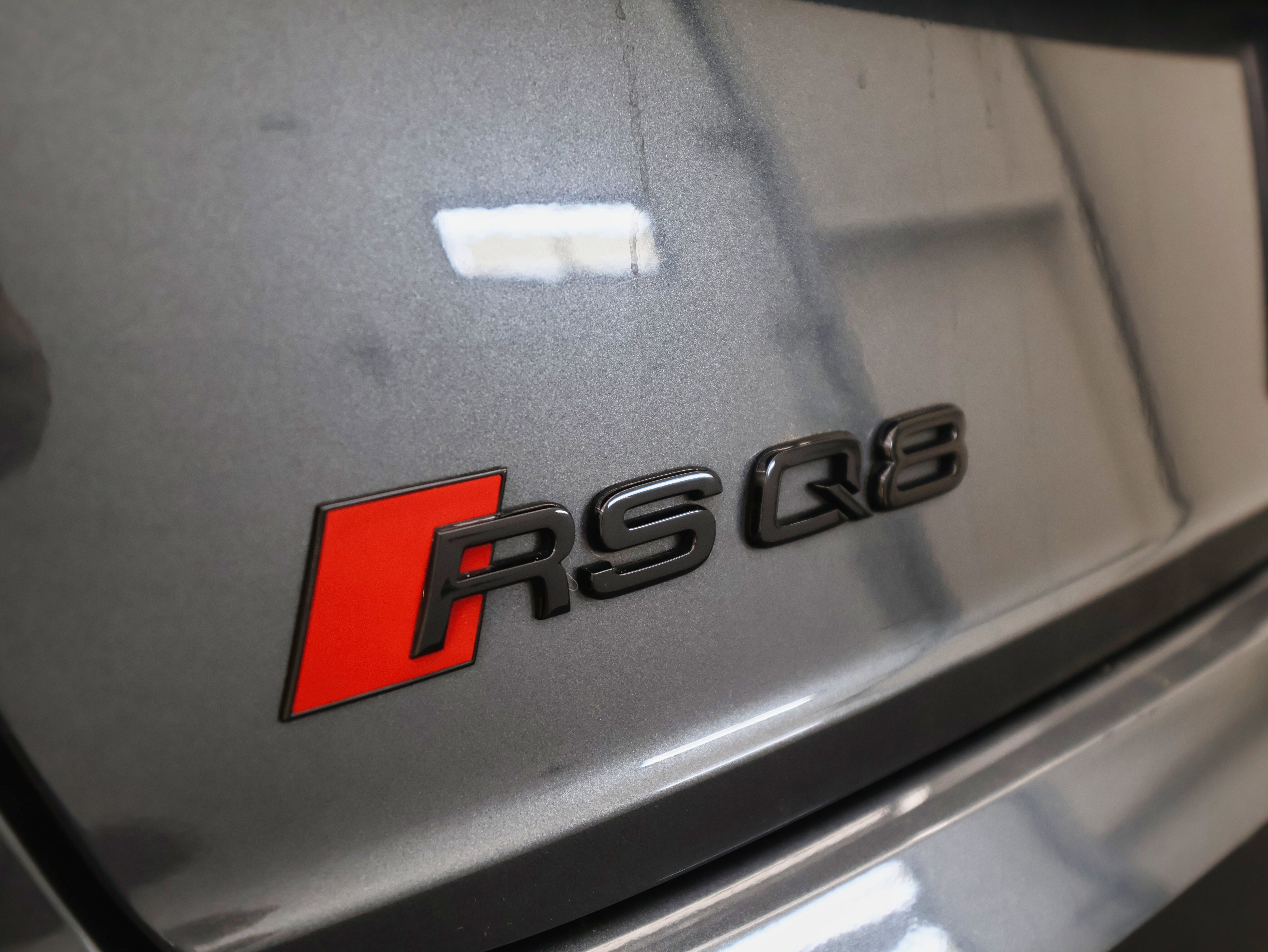 Used 2022 Audi RS Q8 w/ Black Optic Package image 16