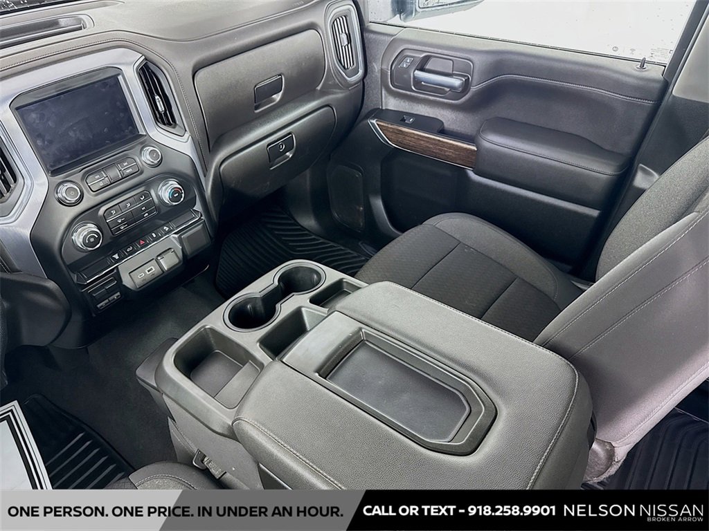 Used 2022 GMC Sierra 2500 SLE w/ Gooseneck/5TH Wheel Package image 21