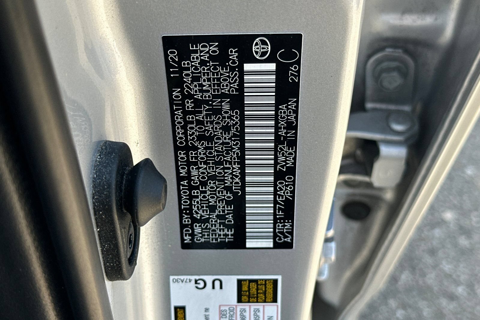 Used 2021 Toyota Prius Prime XLE w/ Carpet Mat Package (TMS) FWD image 28
