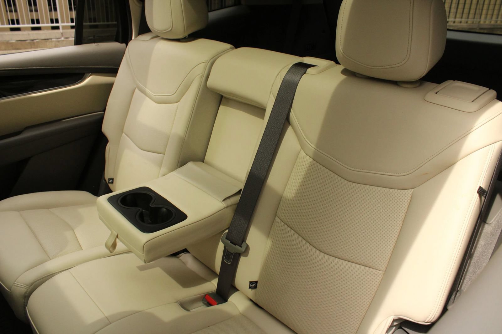 Used 2021 Cadillac XT6 Premium Luxury FWD image 18
