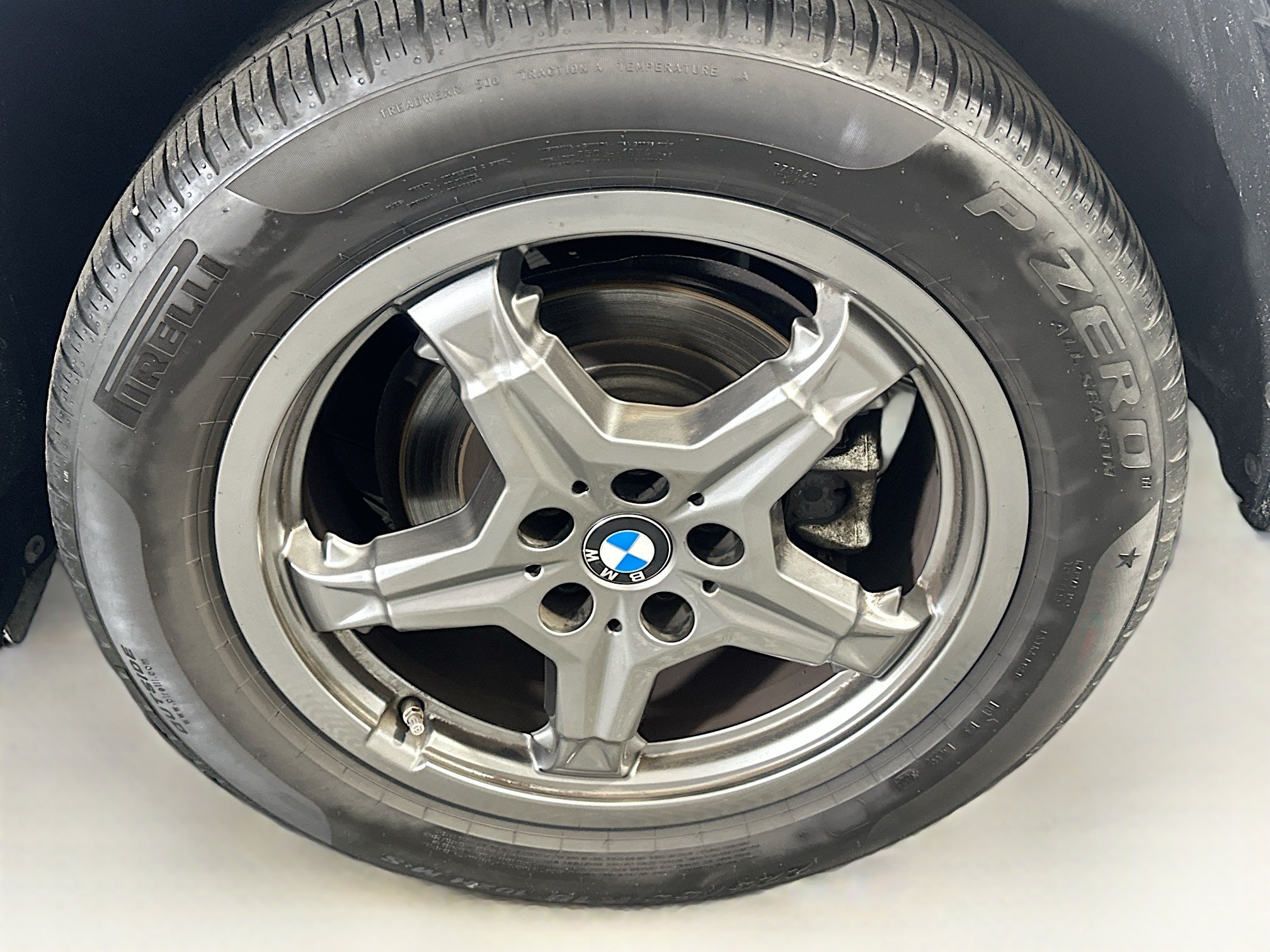Used 2025 BMW X1 xDrive28i AWD/4WD image 11