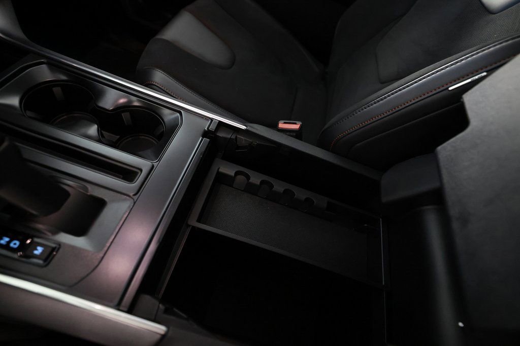 Used 2025 Ford F150 Raptor w/ Equipment Group 803A Raptor R image 43