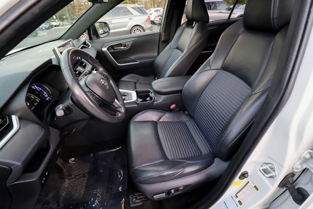 Used 2019 Toyota RAV4 XSE image 33