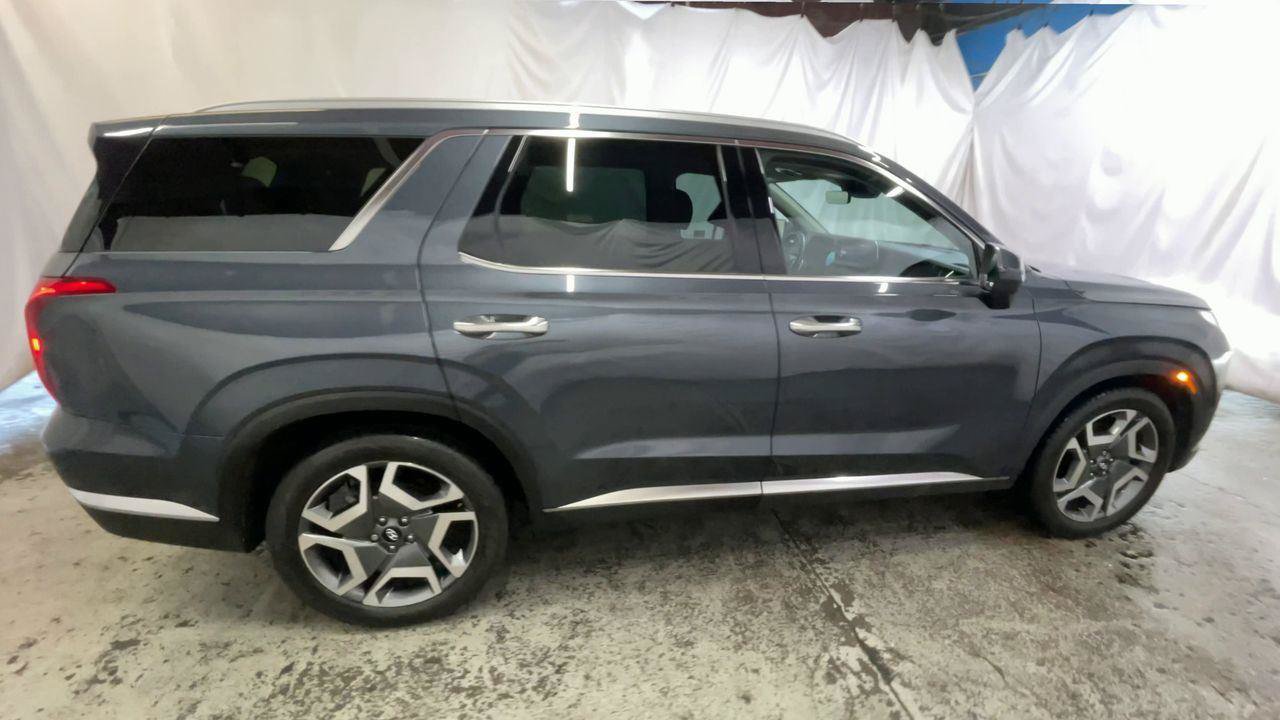Used 2024 Hyundai Palisade Limited AWD/4WD image 9