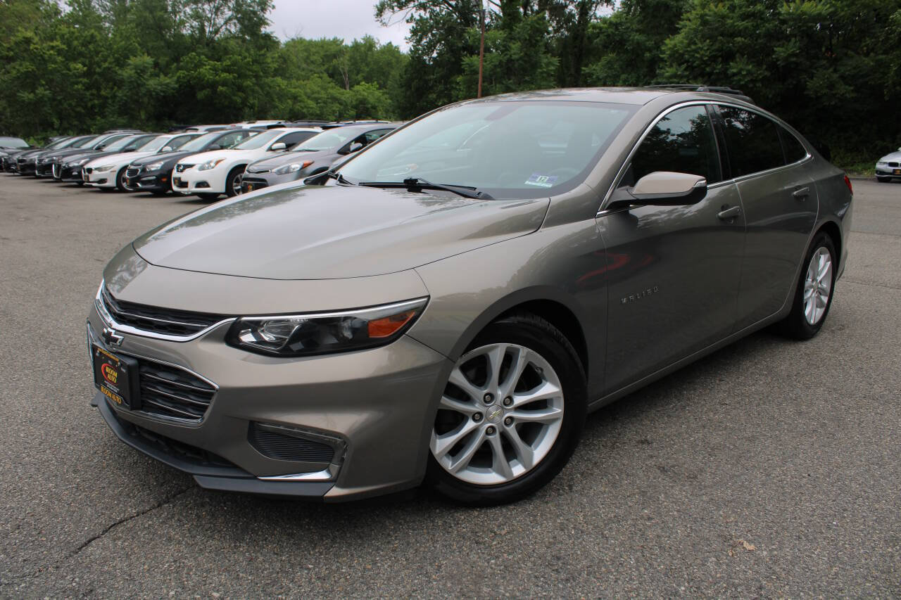 Used 2017 Chevrolet Malibu LT w/ Leather Package