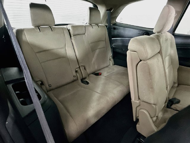 Certified 2017 Honda Pilot EX image 9