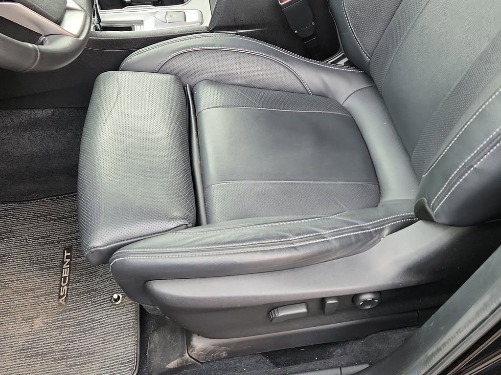Used 2023 Subaru Ascent Limited image 7