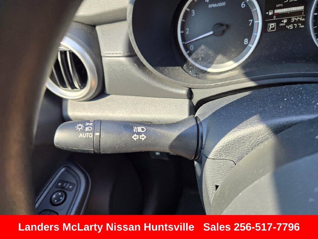 Used 2025 Nissan Versa S w/ Trunk Package FWD image 25