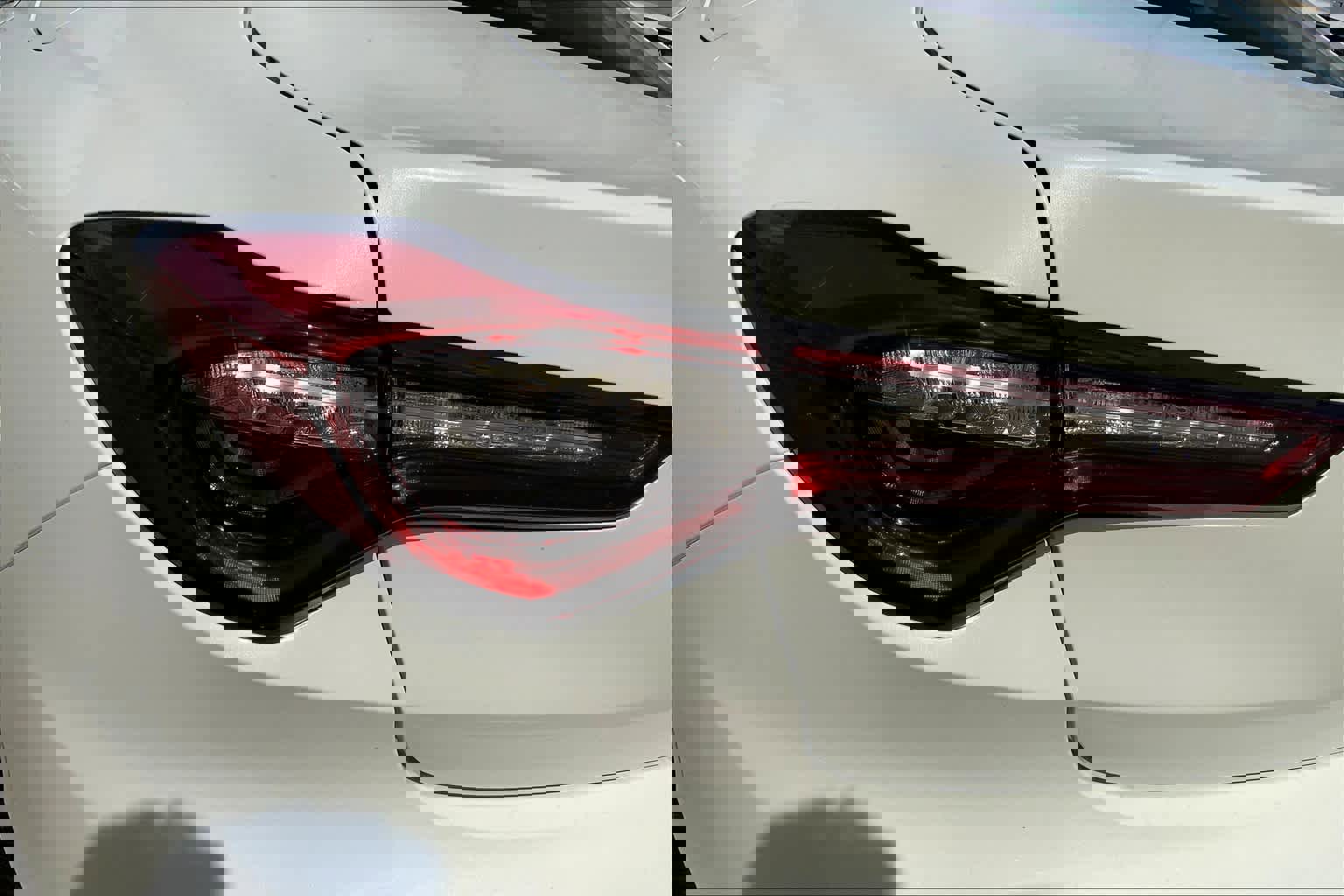 New 2025 Acura TLX w/ Technology Package image 14