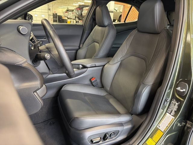 Used 2025 Lexus UX 300h AWD w/ Accessory Package (Z1) image 12