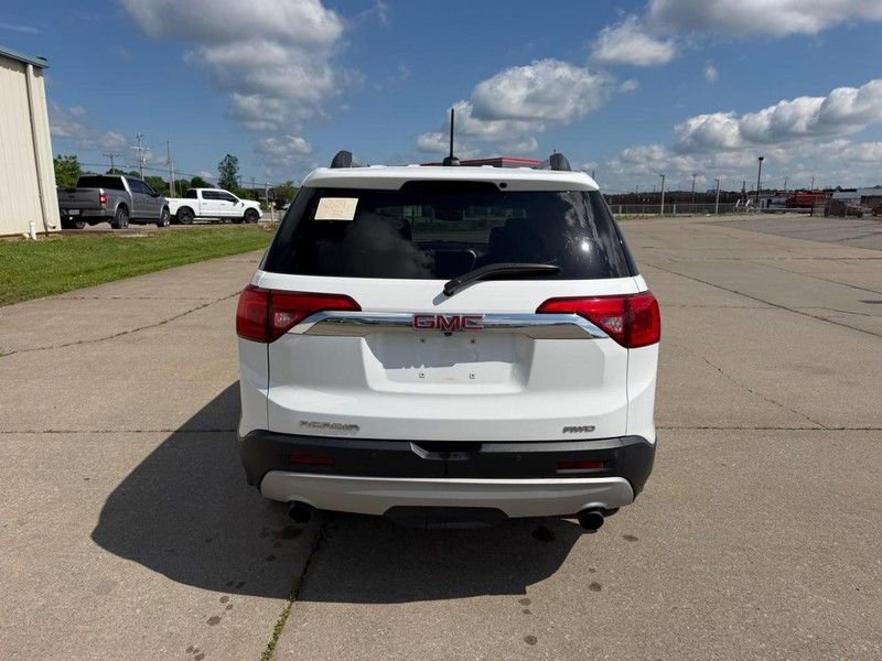 Used 2018 GMC Acadia SLT AWD/4WD image 4