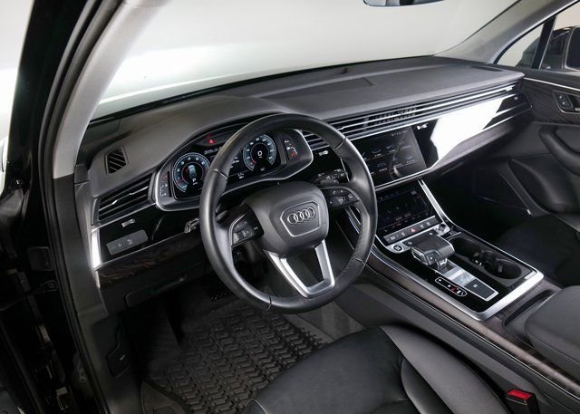 Certified 2022 Audi Q7 3.0T Premium Plus image 3