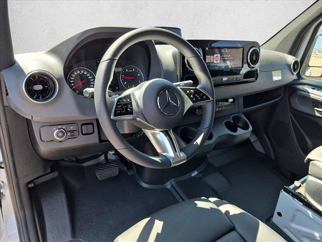 New 2026 Mercedes-Benz Sprinter 2500 image 3