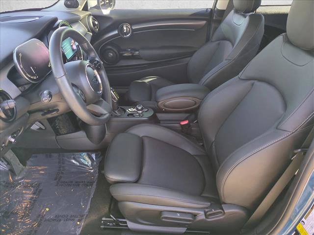 Used 2024 MINI Cooper SE FWD image 16
