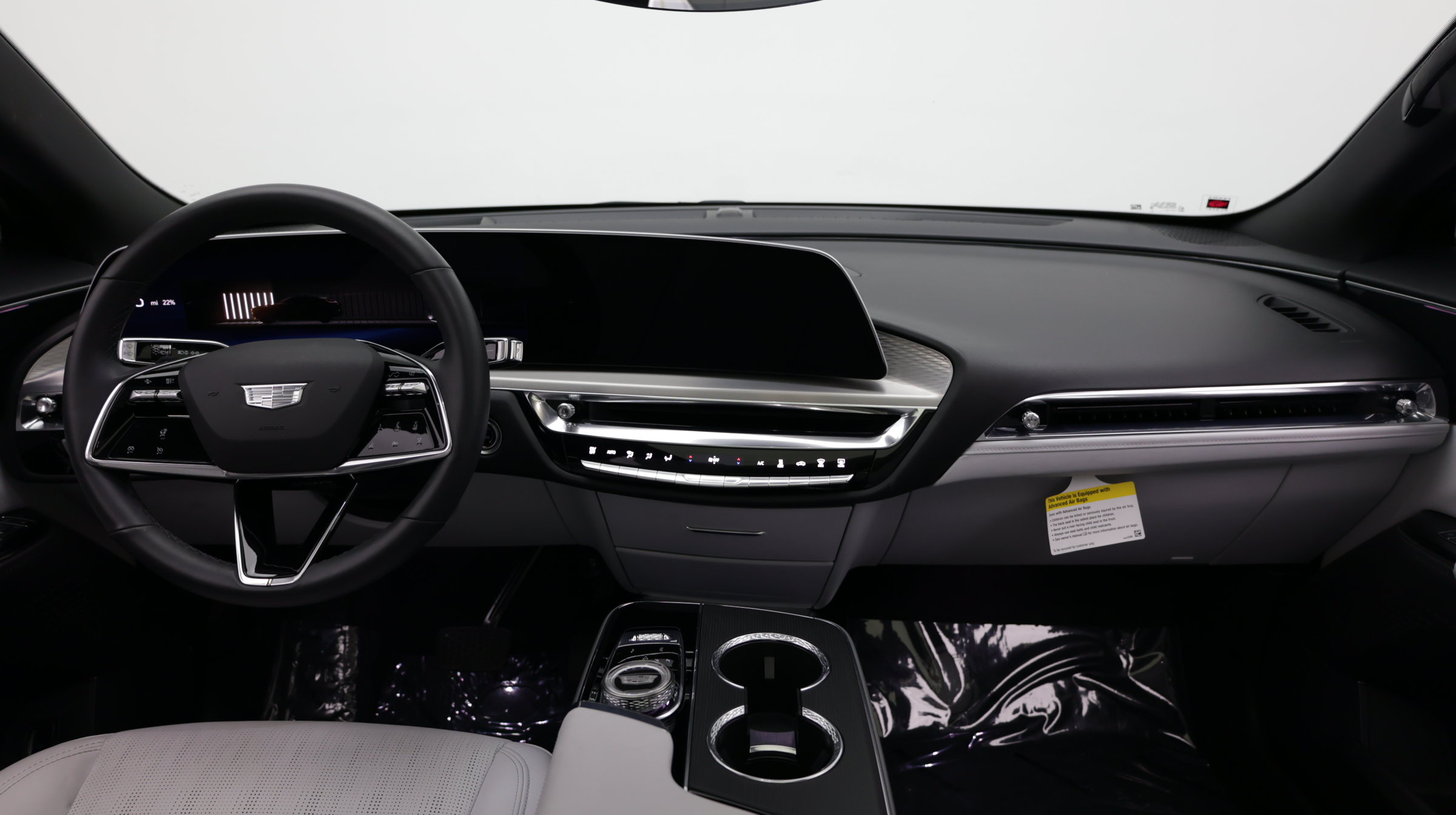 Used 2024 Cadillac Lyriq Luxury RWD image 34