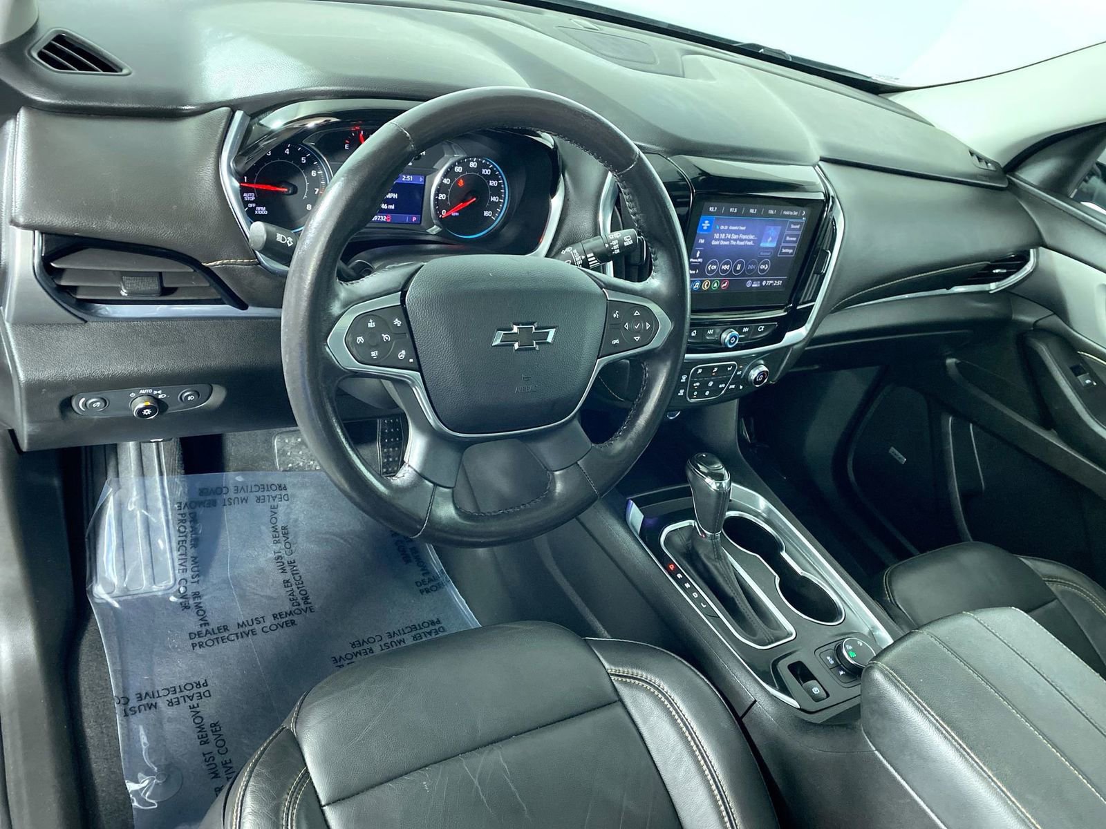 Used 2020 Chevrolet Traverse RS image 23