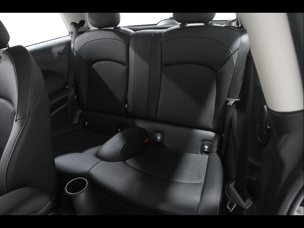 Used 2024 MINI Cooper S FWD image 18