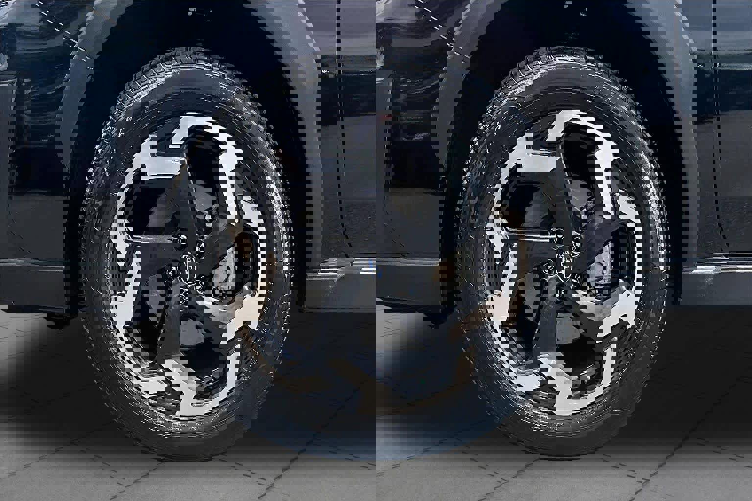 Used 2023 Subaru Crosstrek 2.5i Limited image 11