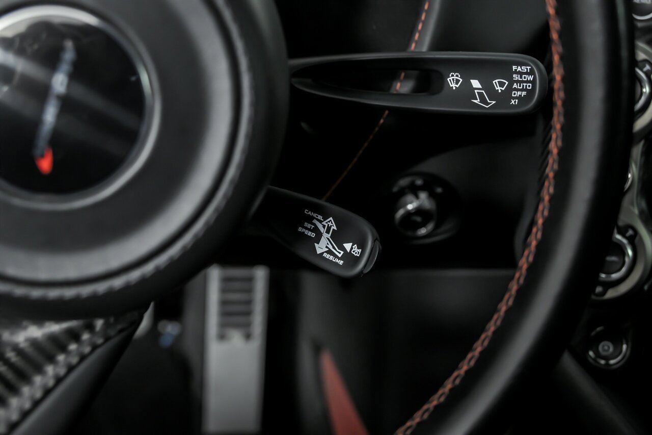 Used 2018 McLaren 720S Performance image 32
