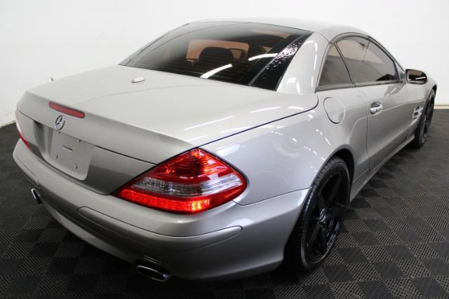 Used 2007 Mercedes-Benz SL 550 image 27