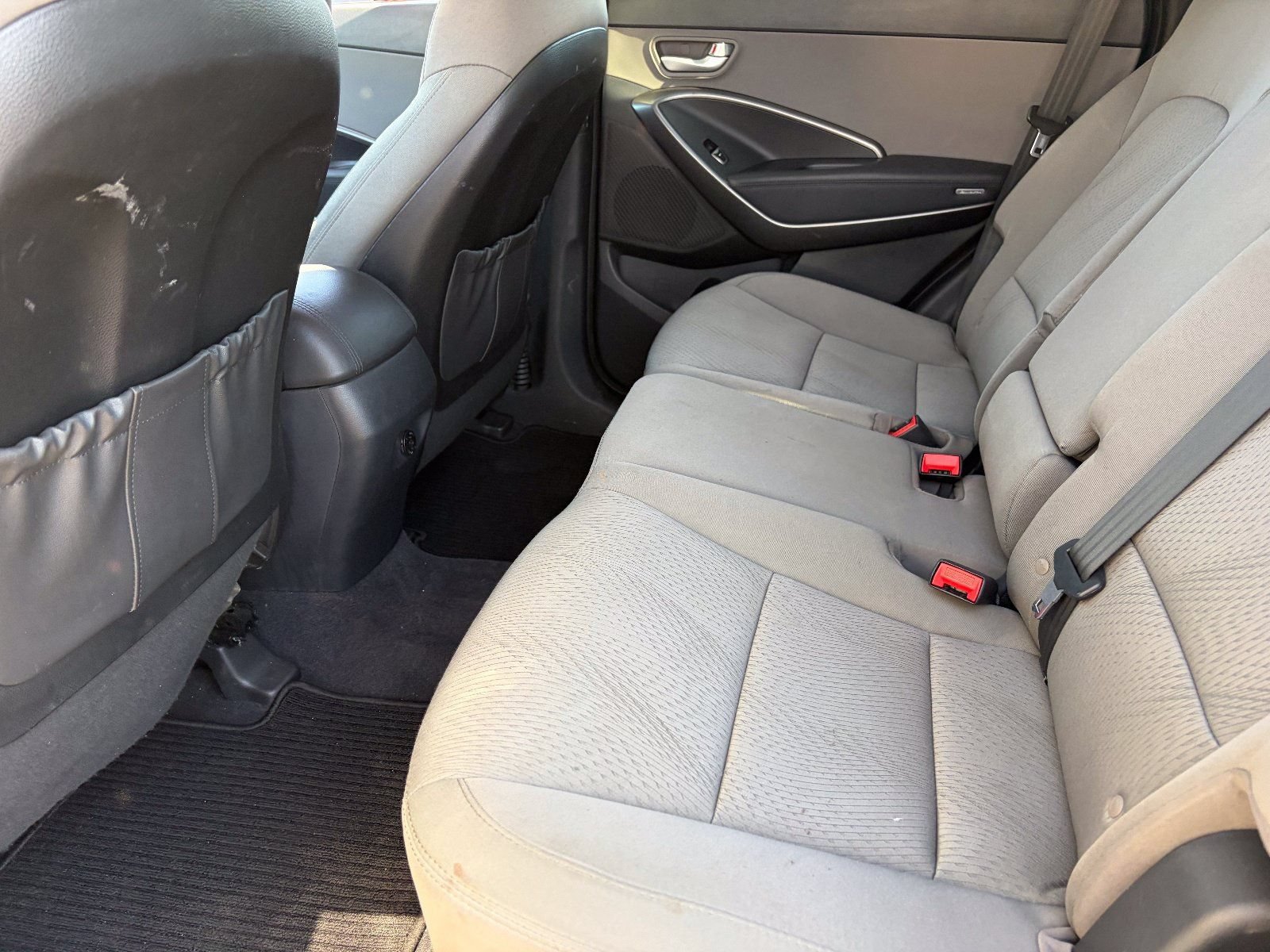 Used 2017 Hyundai Santa Fe Sport FWD image 18