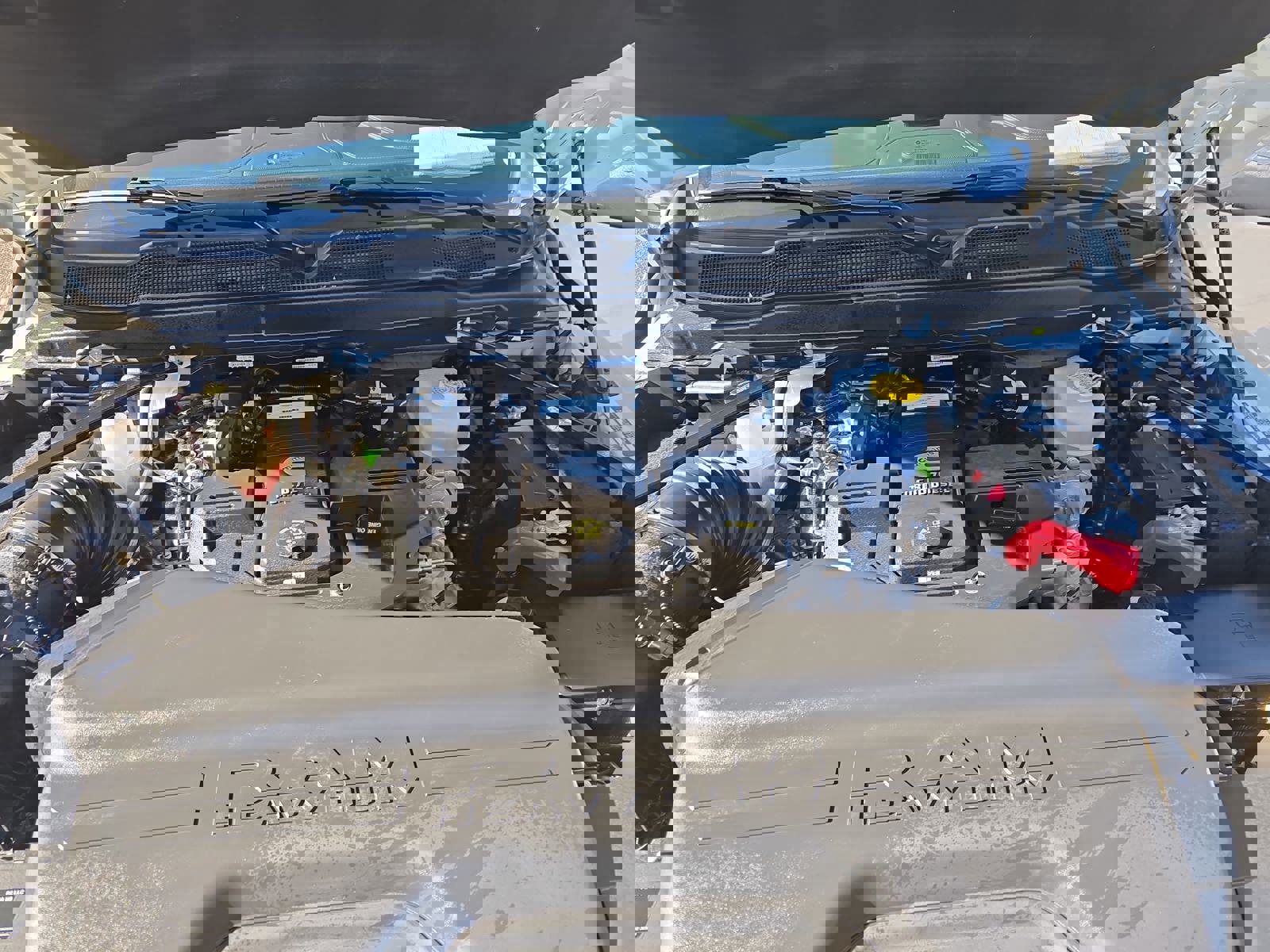 Used 2024 RAM 2500 Limited w/ Safety Group image 31