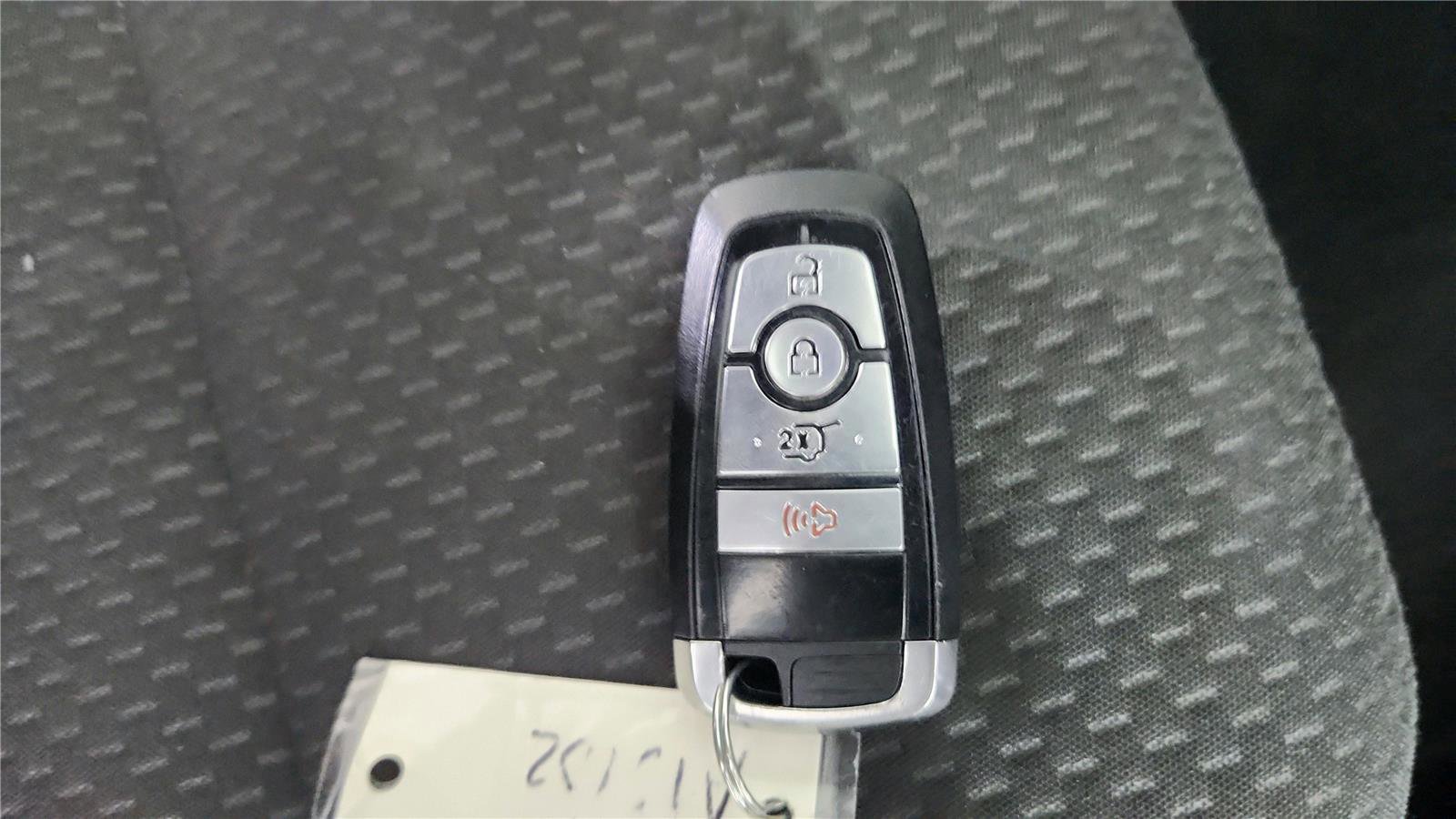 Used 2024 Ford Escape ST-Line image 21