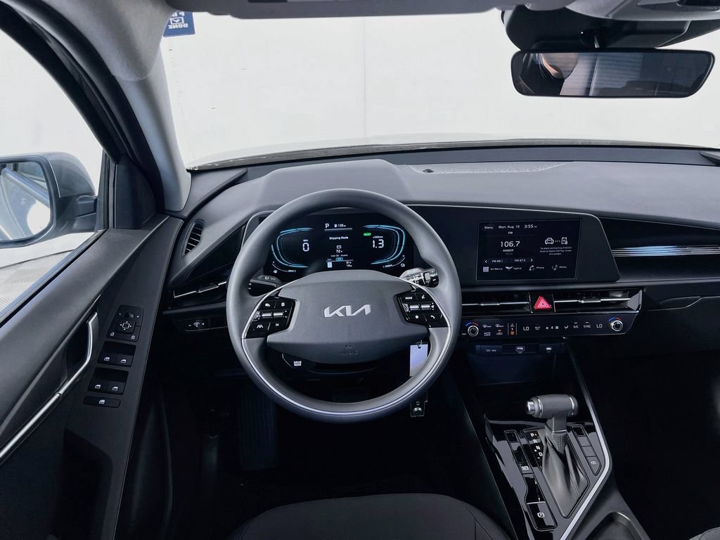 New 2026 Kia Niro LX FWD image 18