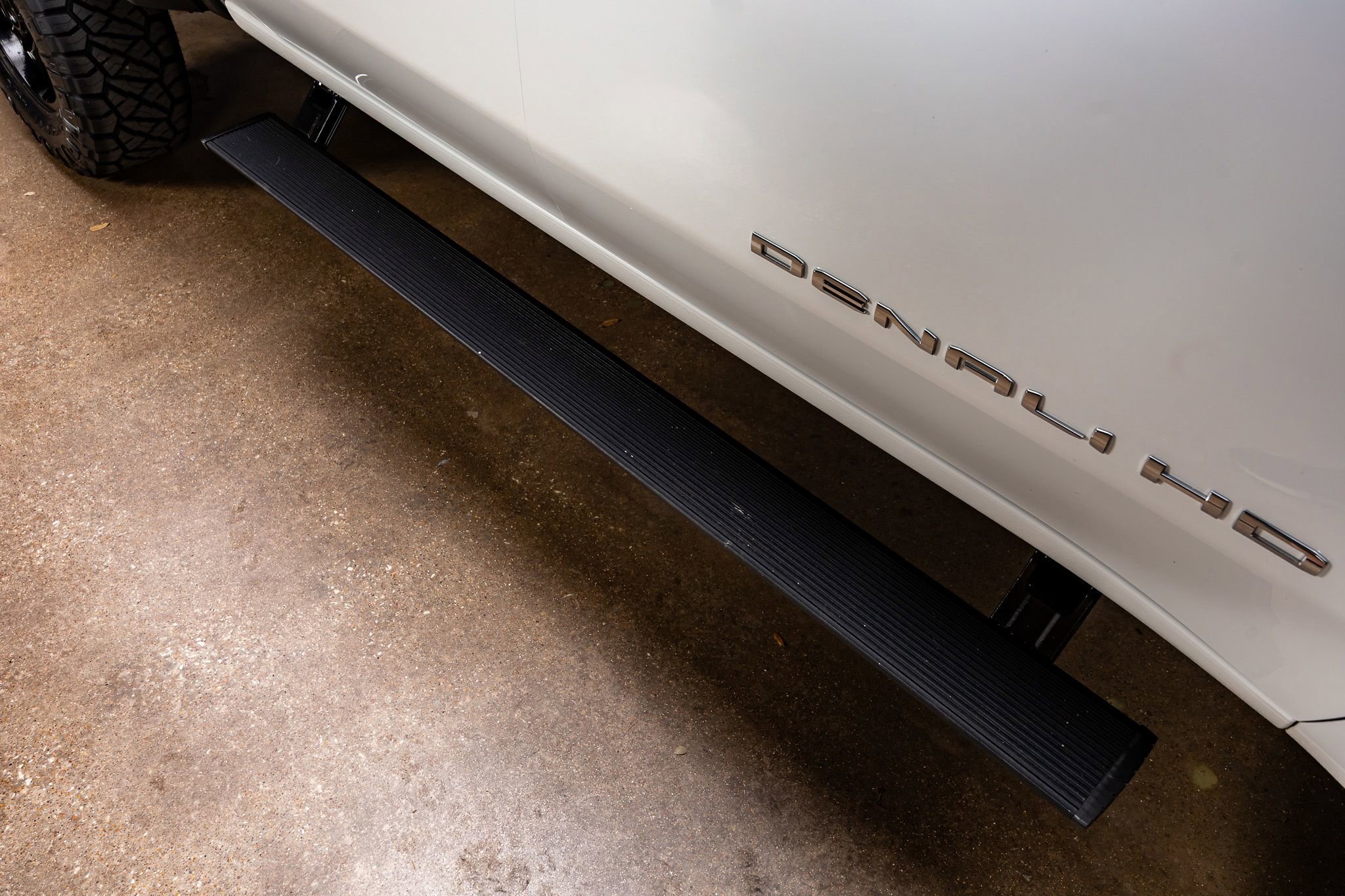 Used 2025 GMC Sierra 2500 Denali w/ Denali Reserve Package image 13